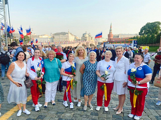 Ольга Павлова приехала встретить членов олимпийской сборной во Внуково